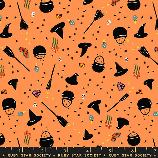 Freaky Familiars โ Witchy Woman โ Pumpkin โ Ruby Star Society (RS5195 12)