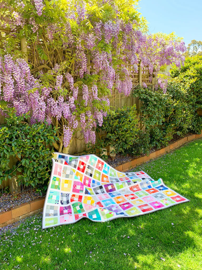 Colour Squared Quilt Mini Pattern by Emma Jean Jansen