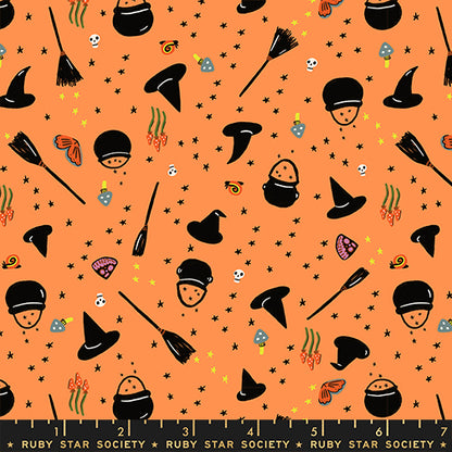 Freaky Familiars – Witchy Woman – Pumpkin – Ruby Star Society (RS5195 12)