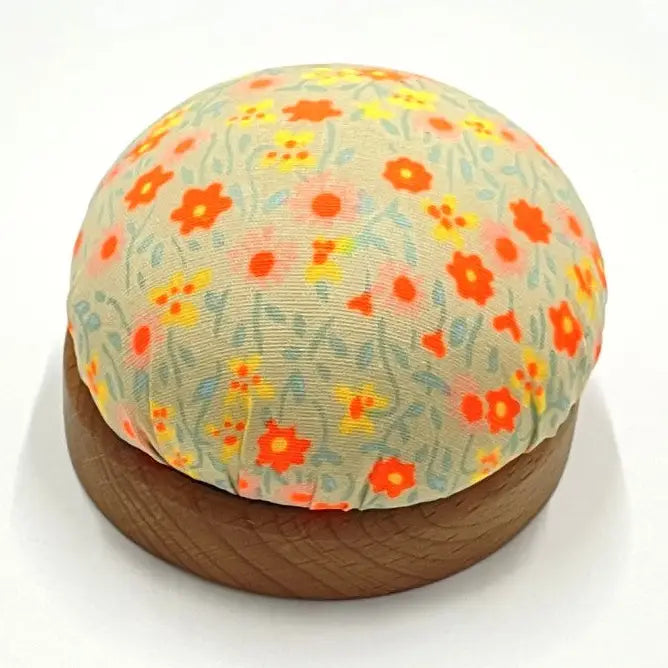 Petit Pan Pin Cushion, Flower Power White